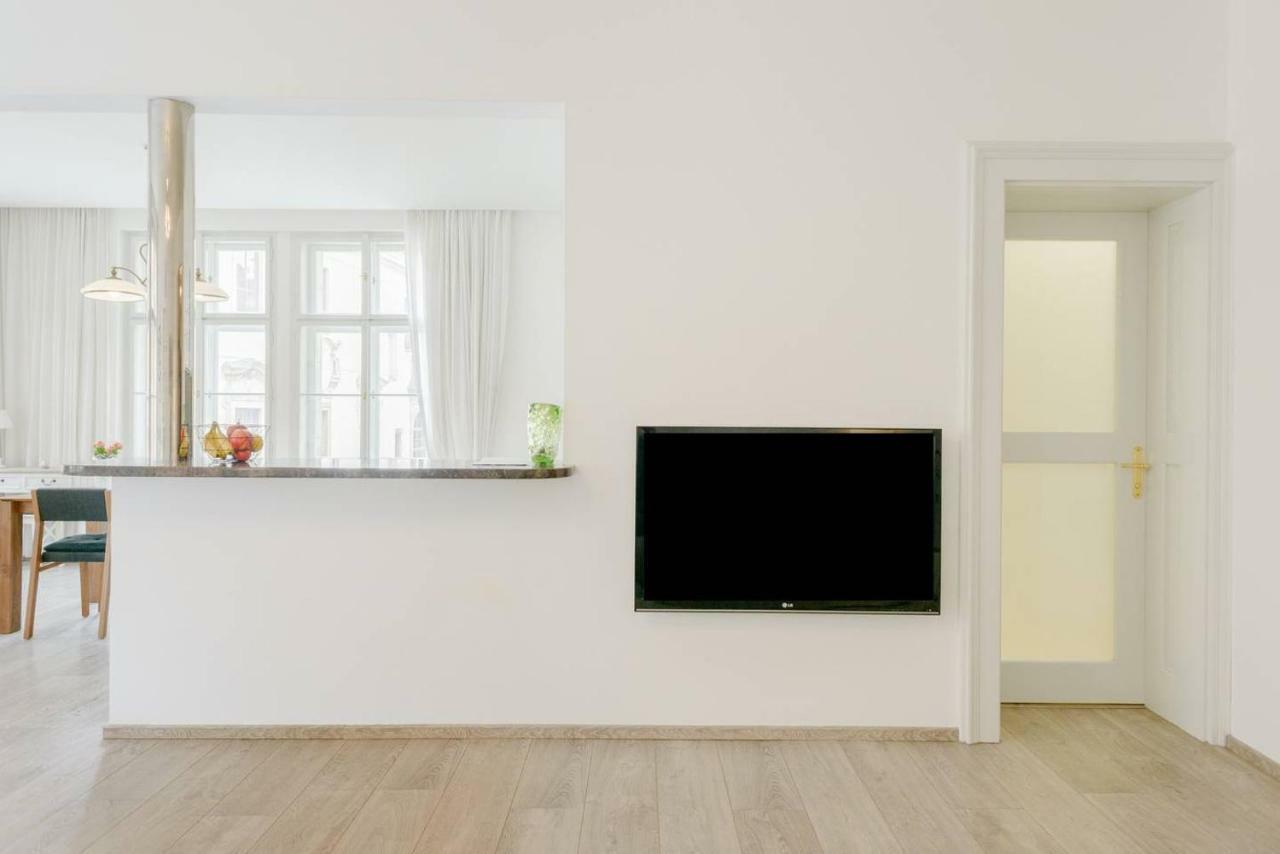 Appartement Stylish, Light-filled In The Historic Center *